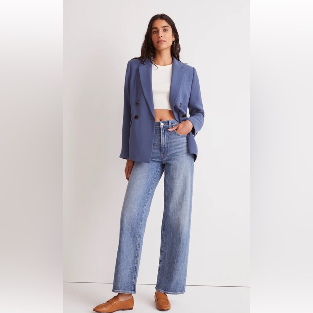 Madewell perfect vintage wide leg jean in Heathcote wash. Great condition.